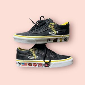 VANS x Cobra Kai Unisex, women 8, men 6.5